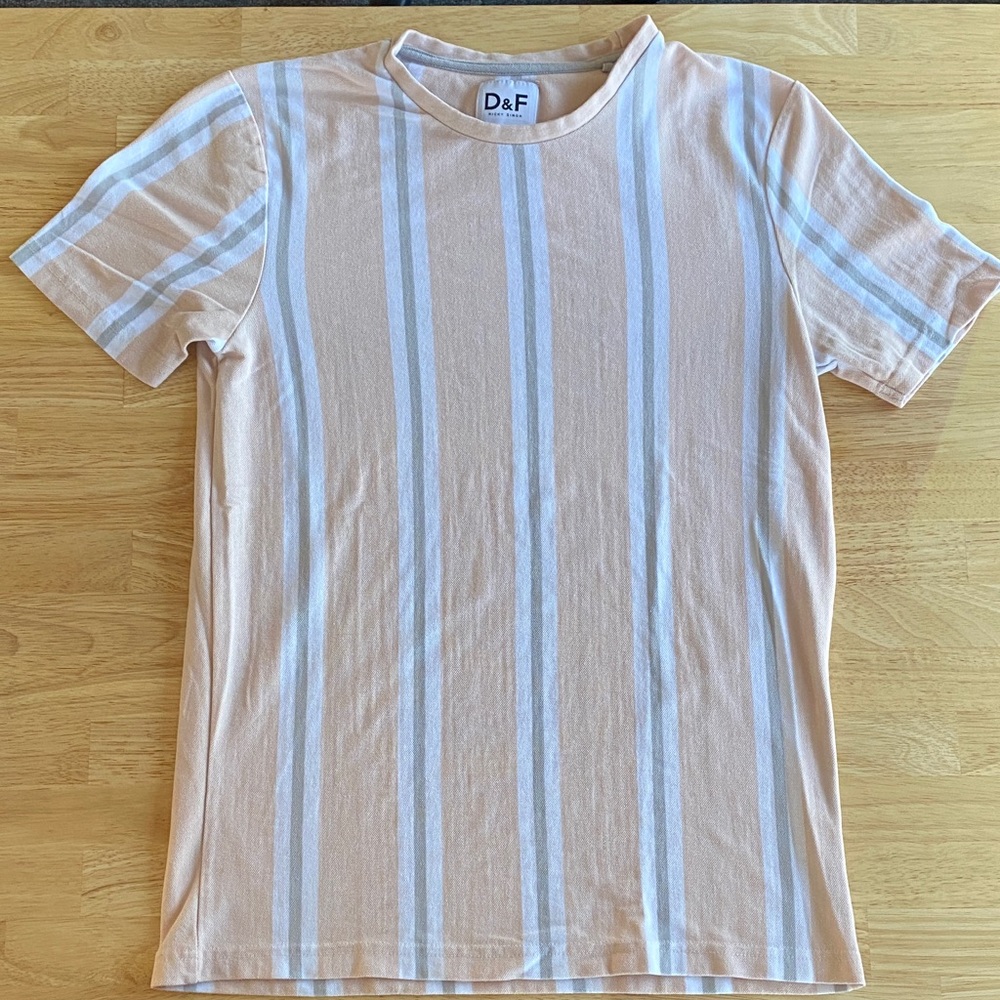 Denim & Flower Peach Short Sleeve Tee